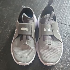 Nike Kids Gray Slip-On Sneakers